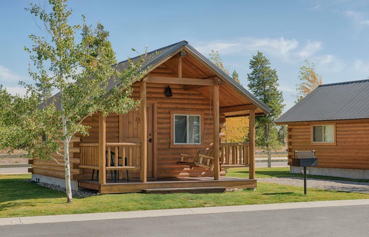 Yellowstone Grizzly Rv Park And Cabins Βίλα West Yellowstone Εξωτερικό φωτογραφία